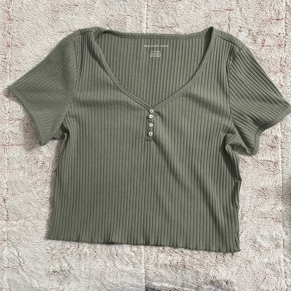 Olive green American Eagle Crop Top